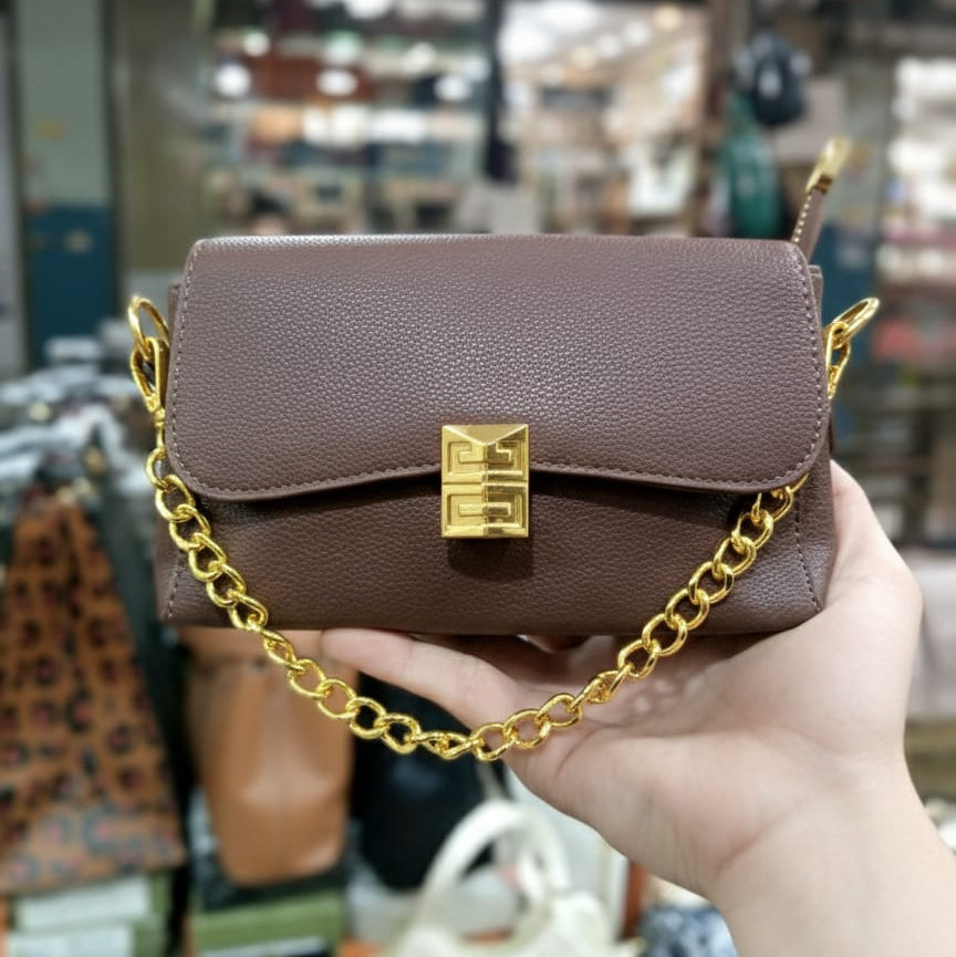 Classic Metal Buckle Shoulder Bag