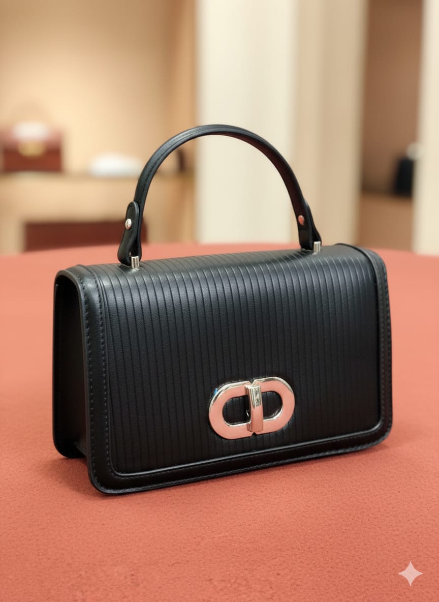 Trendy Crossbody Must Have Bag